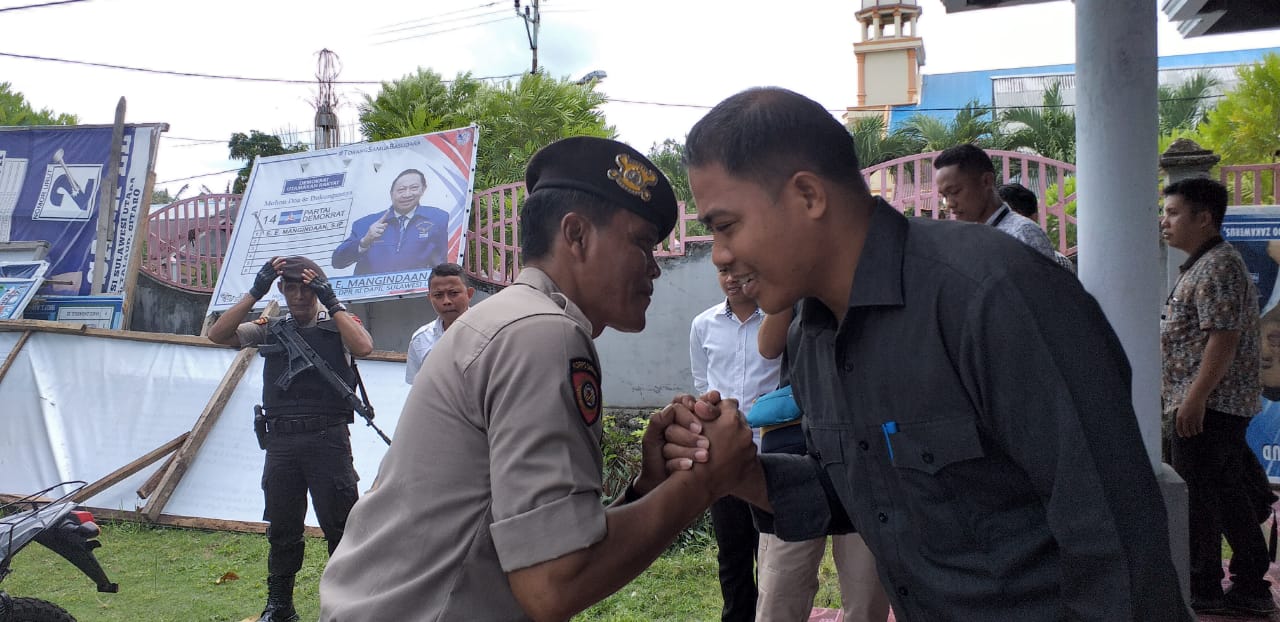 Kantor Bawaslu Talaud dan Komisioner dijaga Polisi