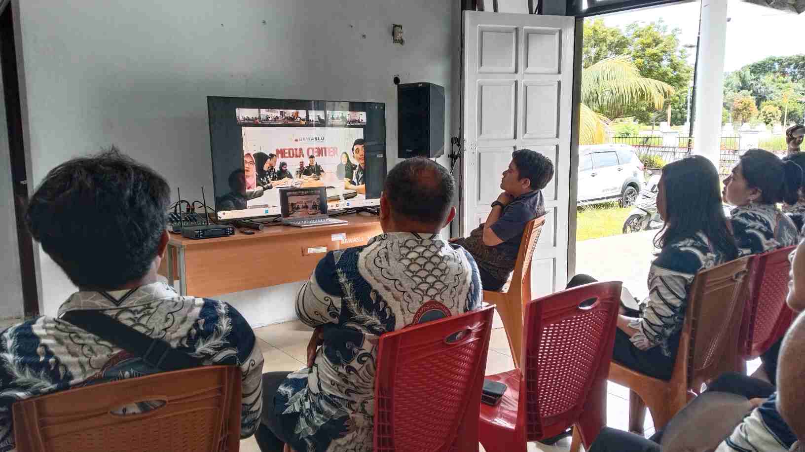 Foto rapat