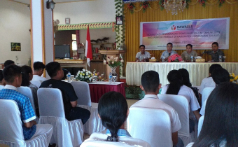 Bawaslu Talaud sosialisasi Pemilu 2019 Bagi Pemilih Pemula
